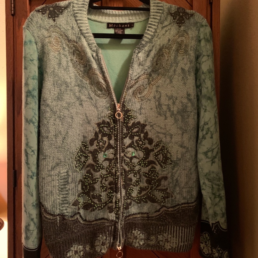 Ladies zip up sweater